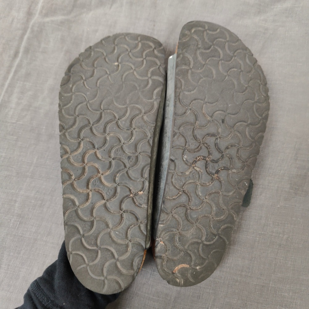 Birkenstock Arizona Big Buckle Sandals Women 39 US 8 Grey Leather Gold Hardware - Picture 9 of 11